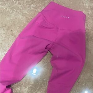 NVGTN women Vibrant Pink Leggings